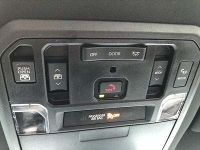 2023 Toyota Tundra Hybrid Capstone