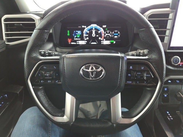 2023 Toyota Sequoia SR5