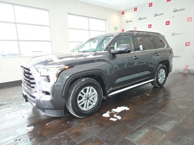 2023 Toyota Sequoia SR5