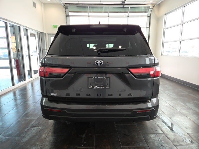 2023 Toyota Sequoia SR5