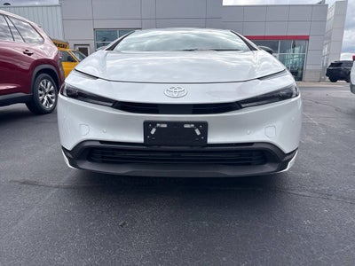 2025 Toyota Prius LE