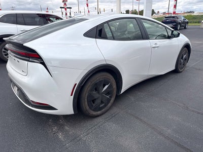 2025 Toyota Prius LE