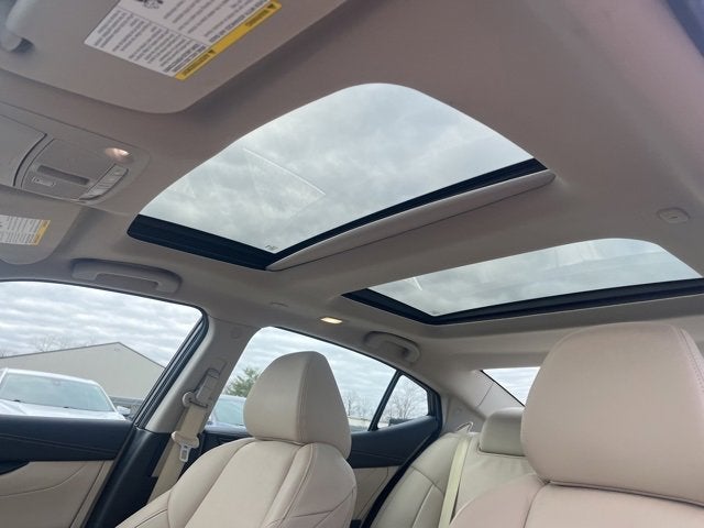 2020 Nissan Maxima Platinum