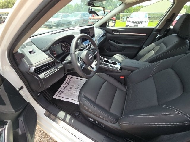 2025 Nissan Altima SL