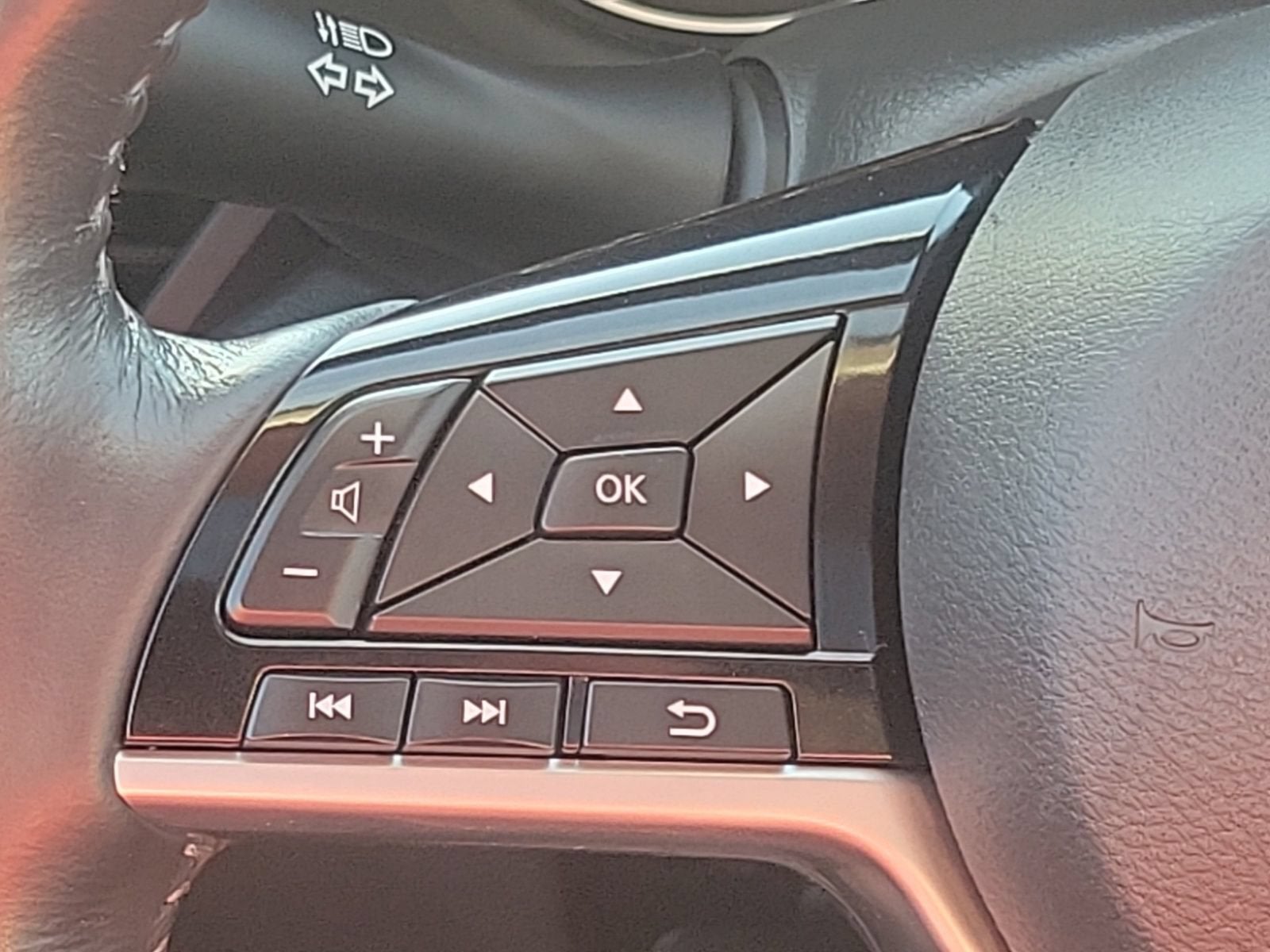 2025 Nissan Altima SL