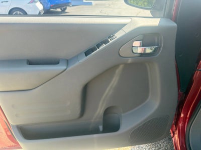 2015 Nissan Frontier SV
