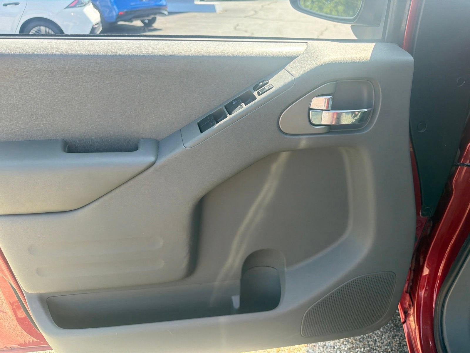2015 Nissan Frontier SV