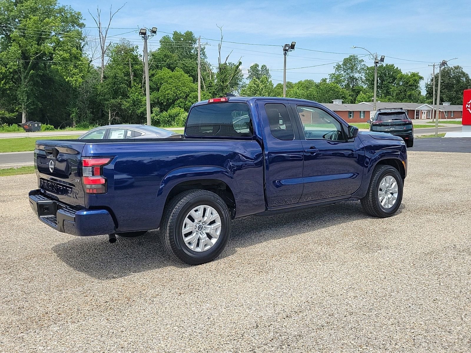 2023 Nissan Frontier SV