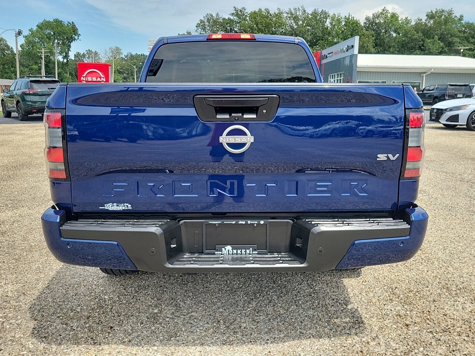2023 Nissan Frontier SV
