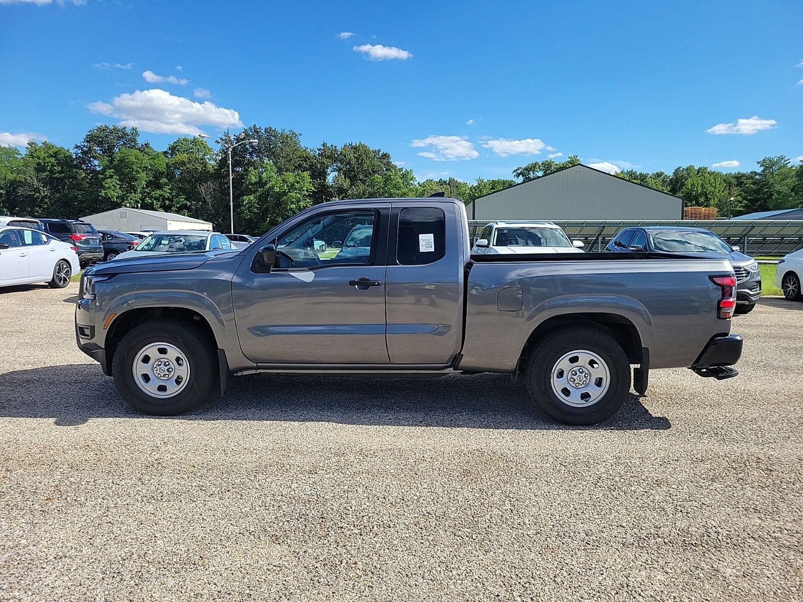 2025 Nissan Frontier S