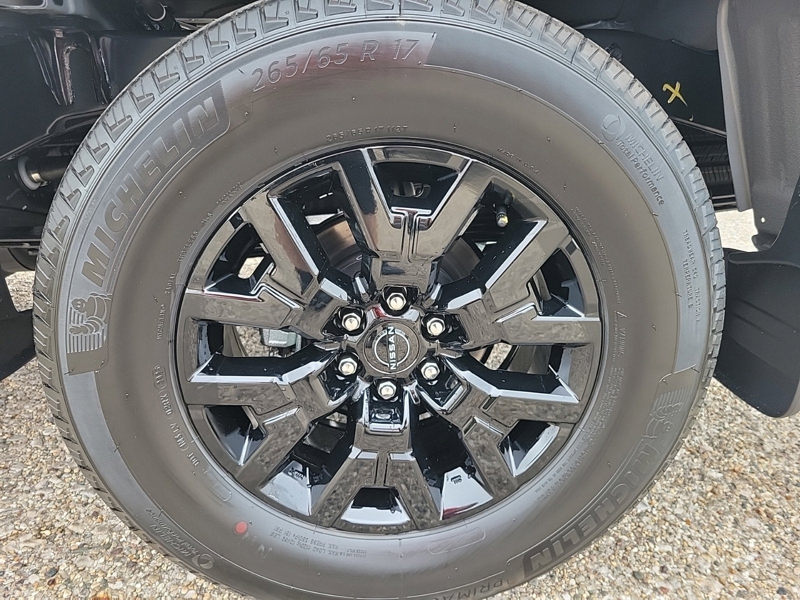 2027 Nissan Frontier Crew Cab SV