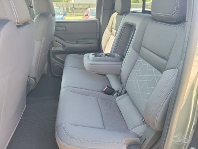 2027 Nissan Frontier Crew Cab SV