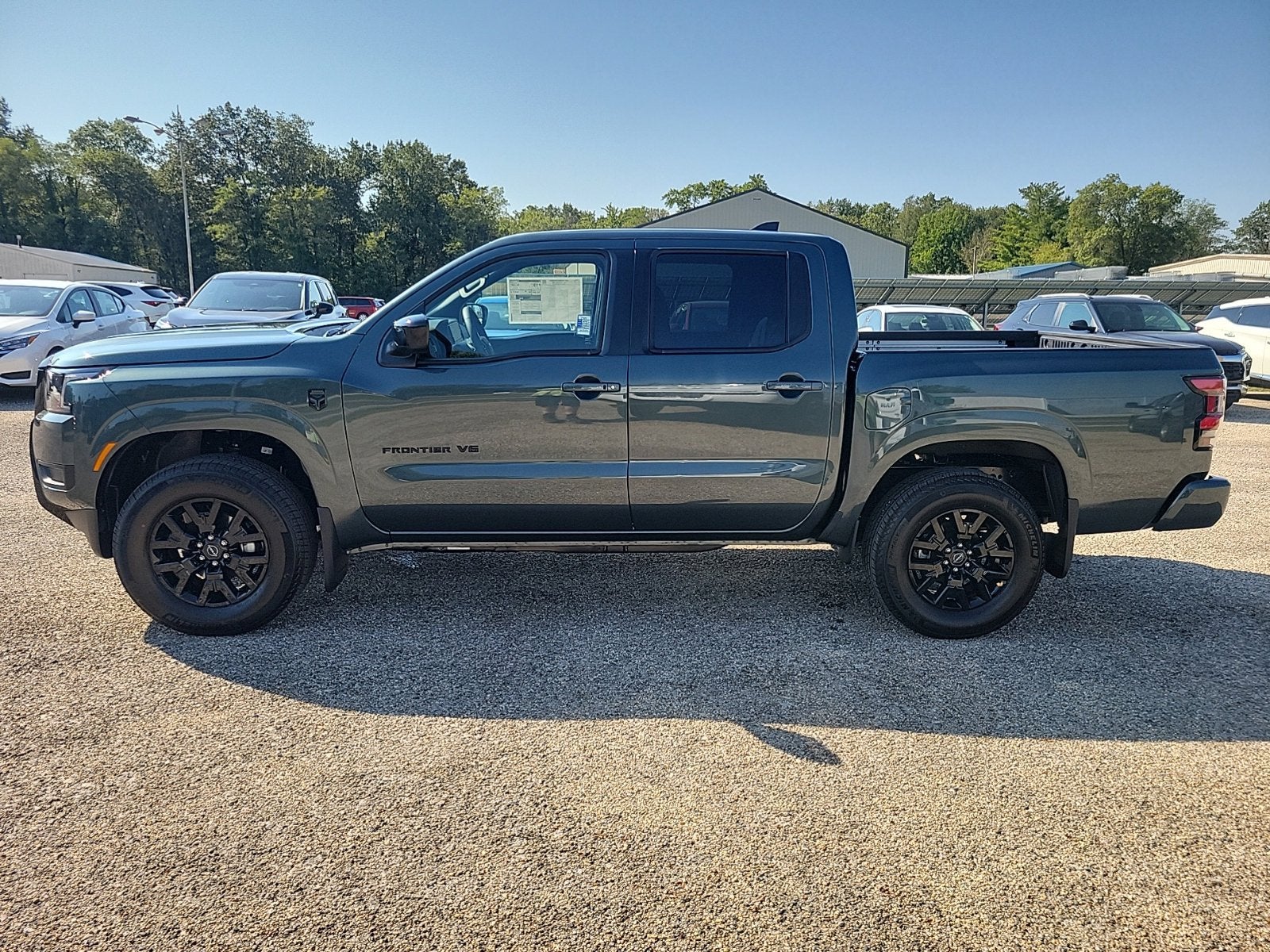 2027 Nissan Frontier Crew Cab SV