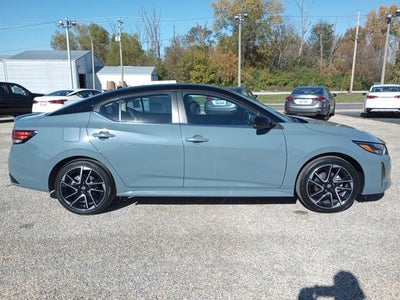 2025 Nissan Sentra SR
