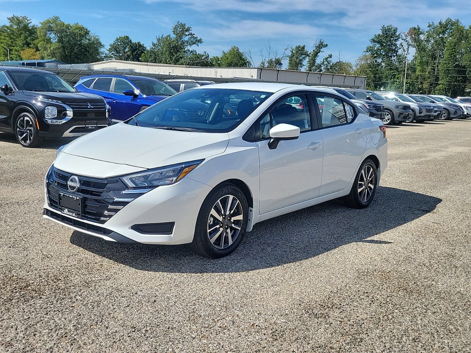 2025 Nissan Versa SV