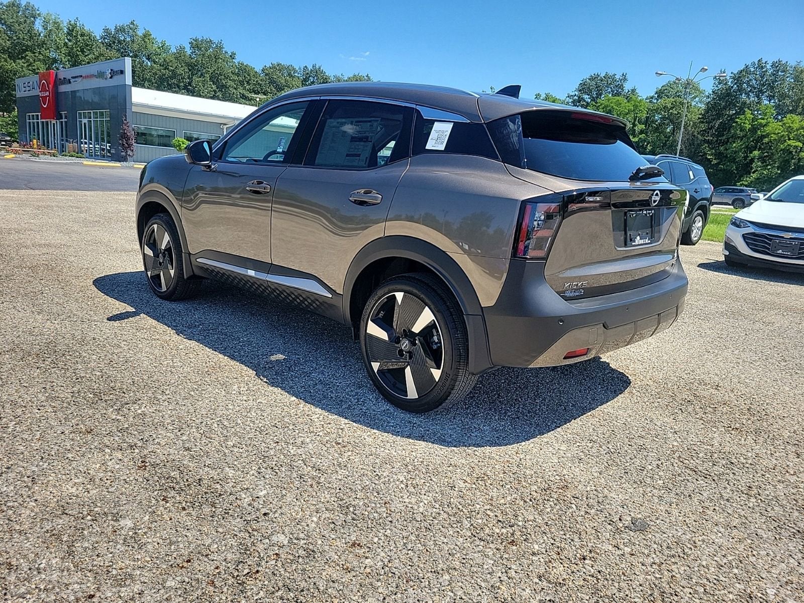 2026 Nissan Kicks SR