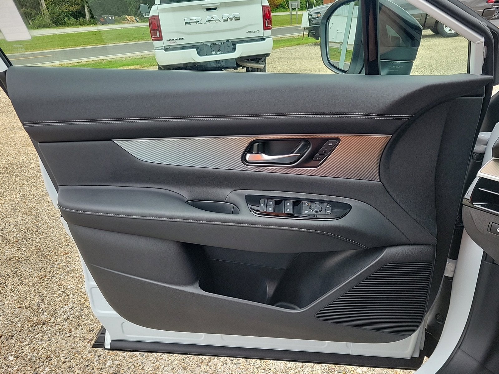 2027 Nissan Murano Dark Armor