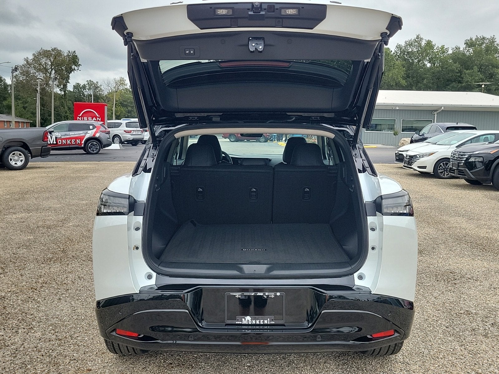 2027 Nissan Murano Dark Armor