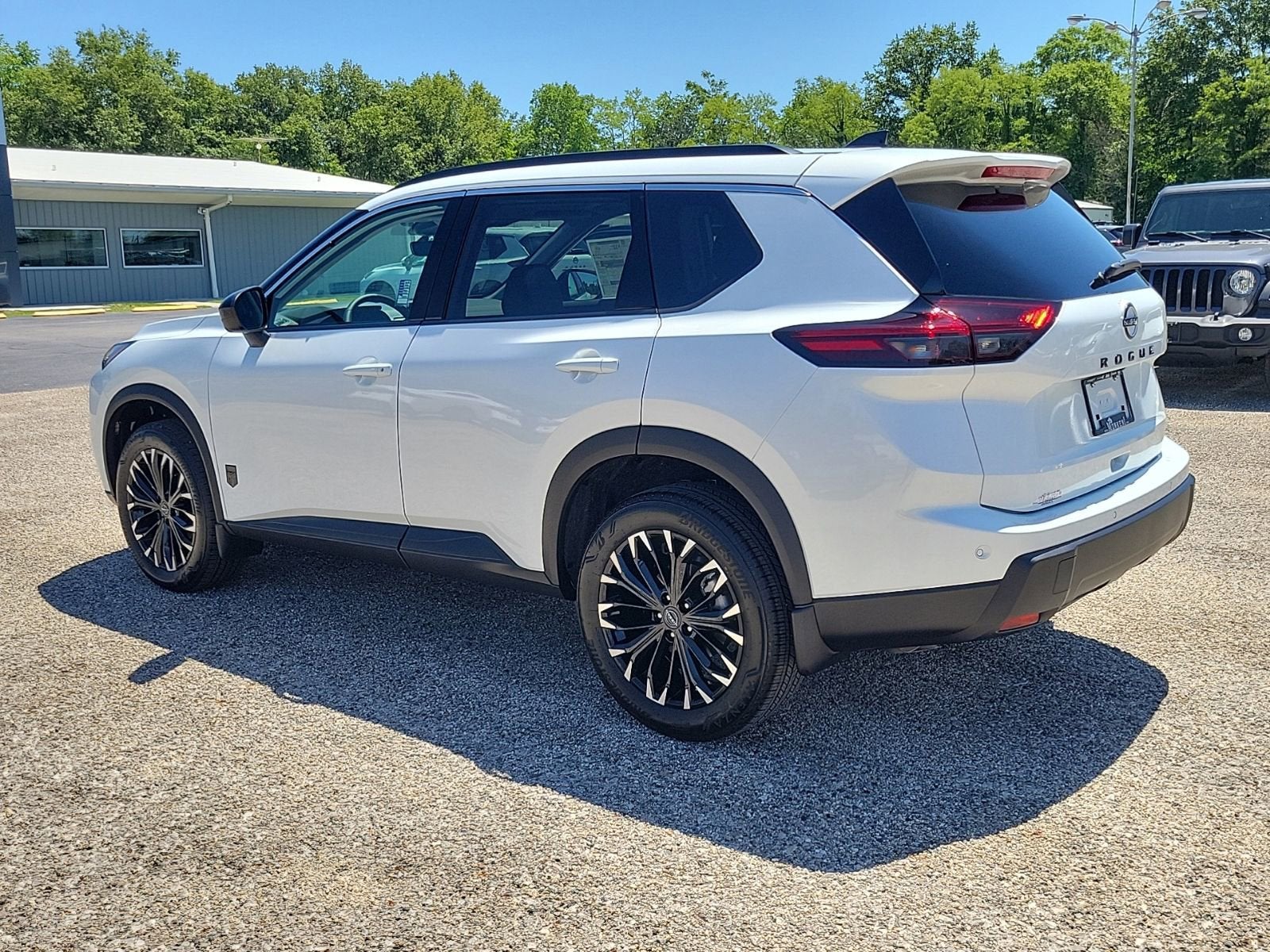 2026 Nissan Rogue Dark Armor™