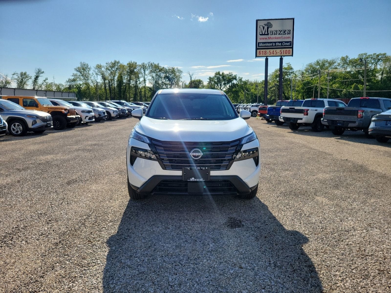 2026 Nissan Rogue SV