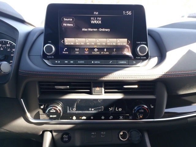 2026 Nissan Rogue Rock Creek®