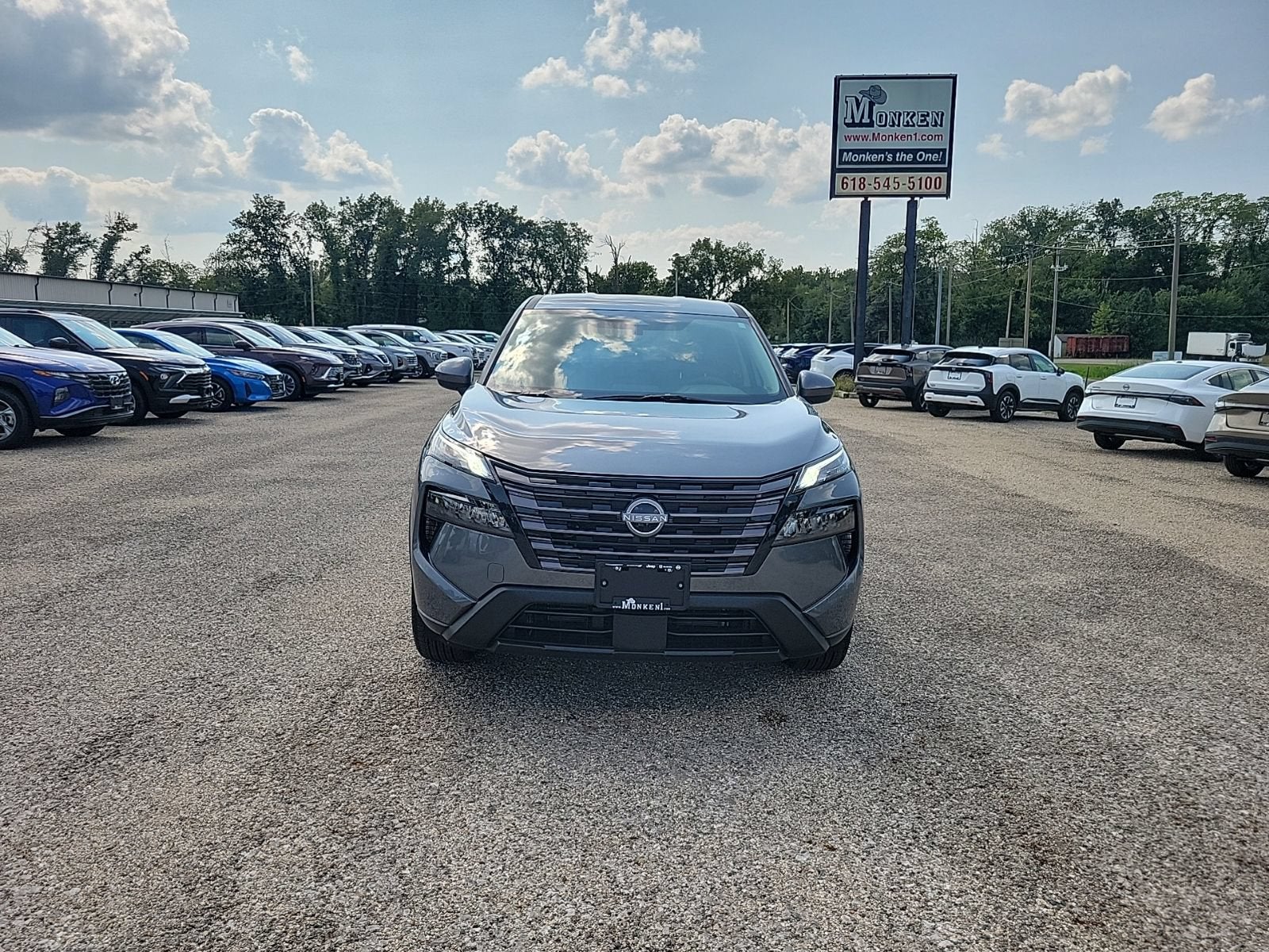 2026 Nissan Rogue SV
