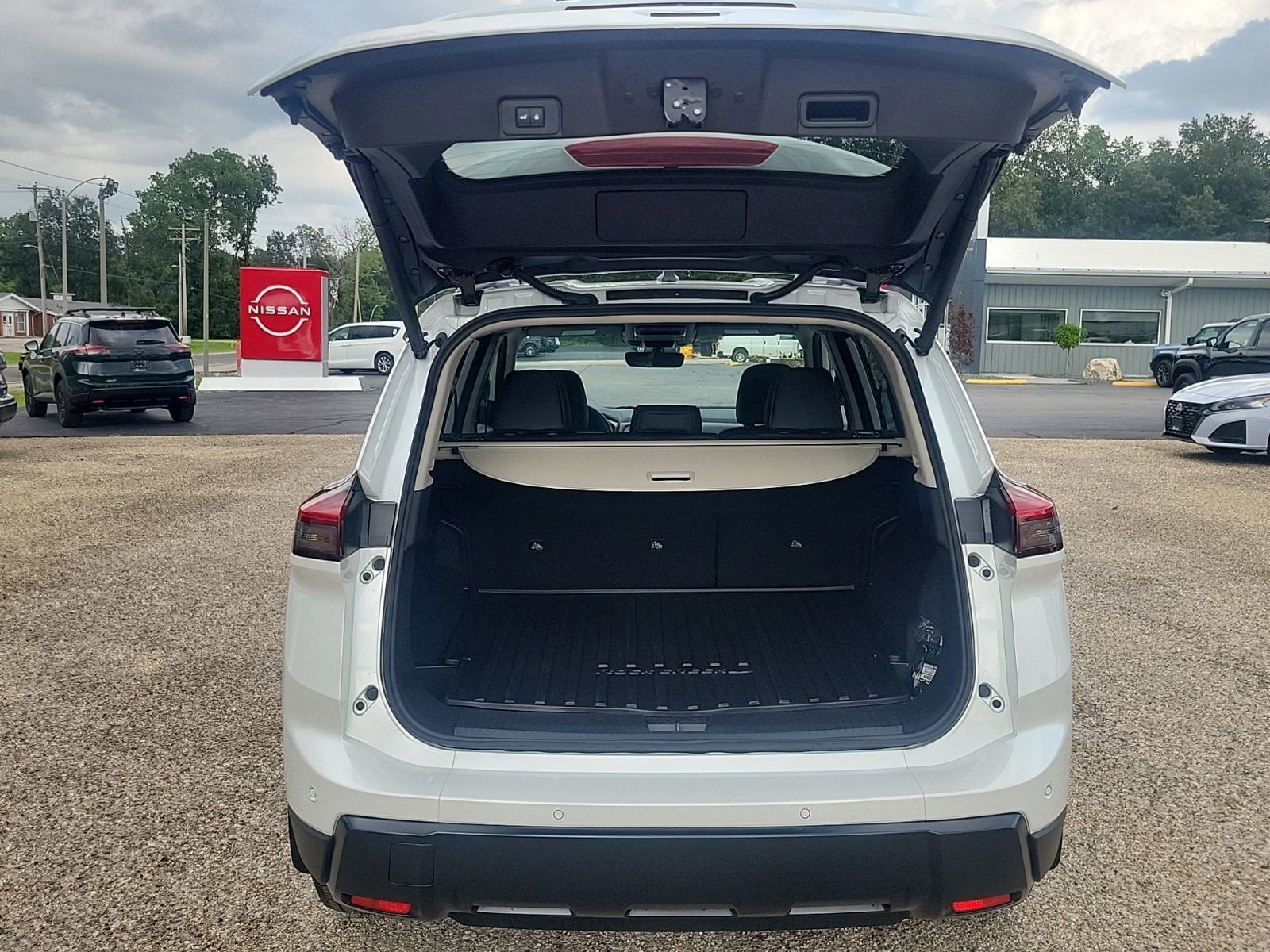 2026 Nissan Rogue Rock Creek®