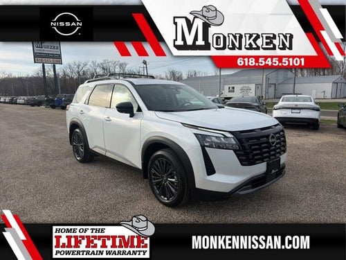 2026 Nissan Pathfinder SL